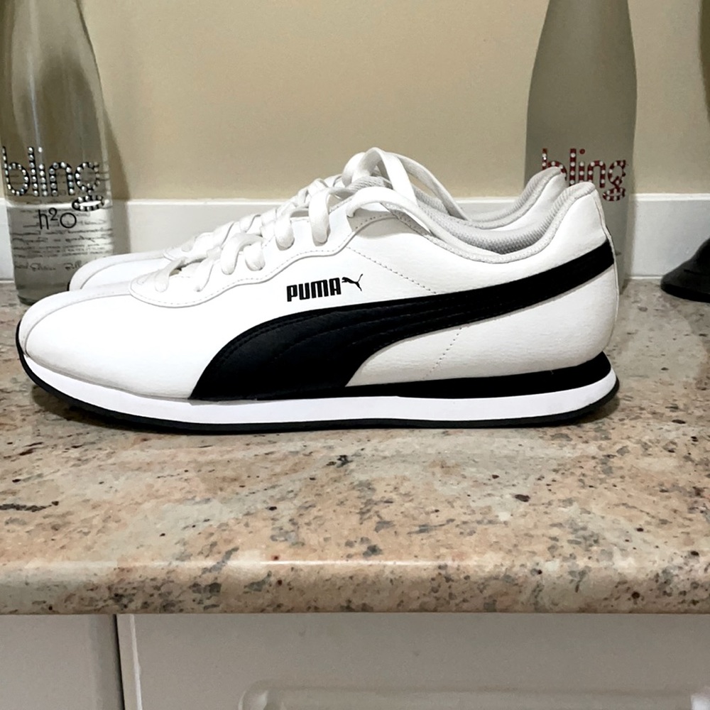 Men’s Puma Sneakers